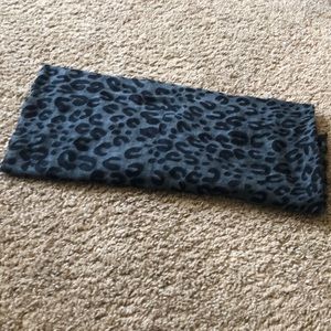Leopard print scarf